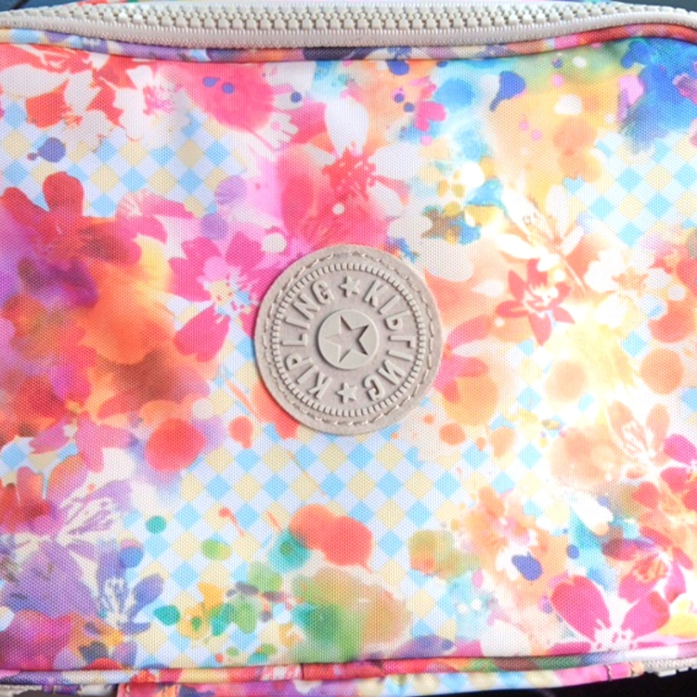 Kipling Makeup Art/Brush Storage Case Multicolor With Monkey Charm